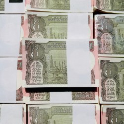 Today Offer 💓🤩 One Rupee 2020 Bundle 100 Note Packet Serial Wise New Fresh Notes Sign By Subhash Garg Single Bundle Given Most Demanding and Valuable