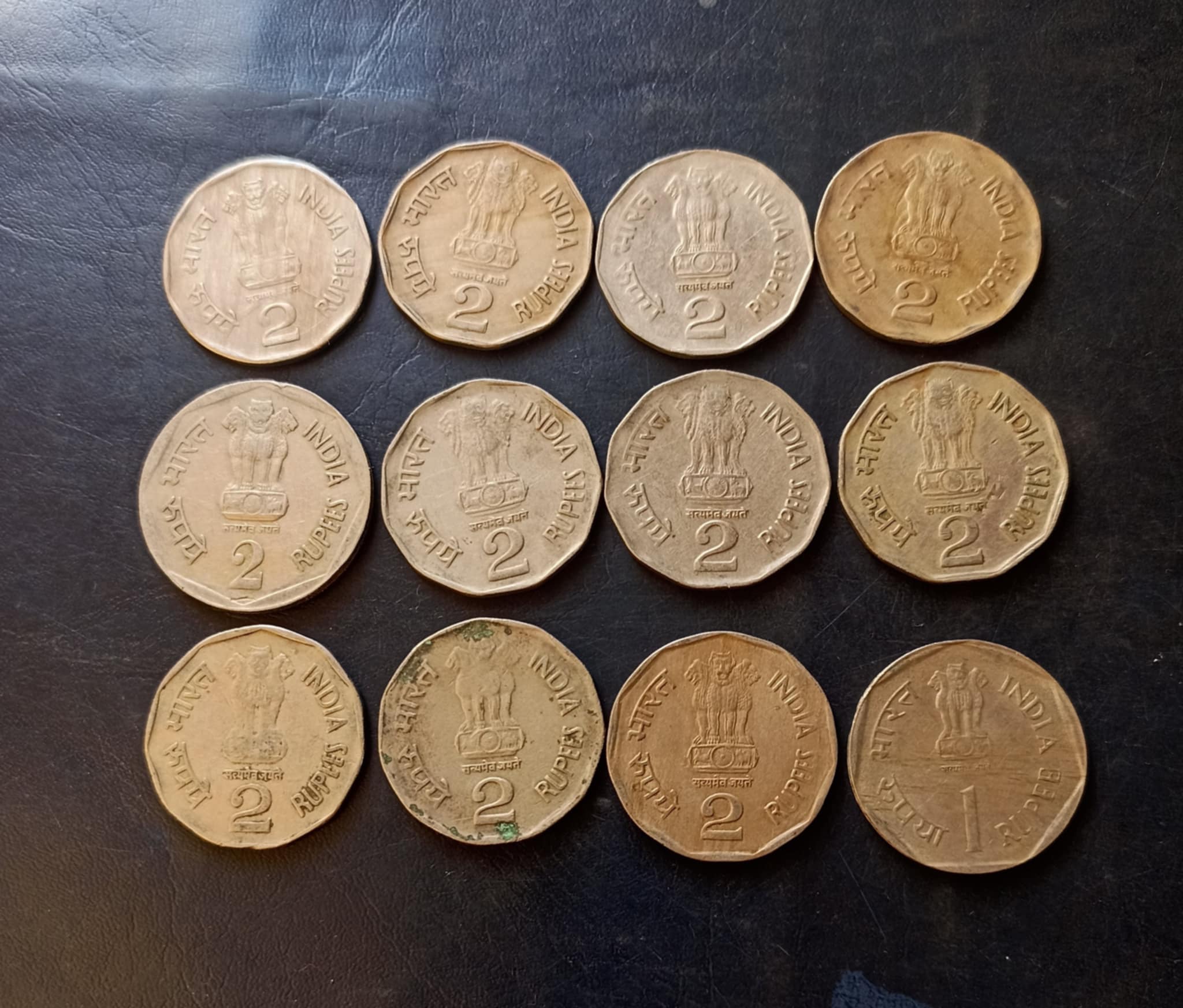 Republic India Denominaton 1and2 ₹ Metal coper nickel Same and similar set are available - Image 2