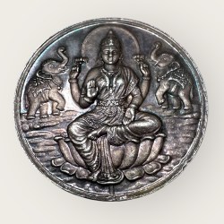 Shree Mahalaxmi Devi Pure Vintage Issue NM Series 20 Grams Gini Very Unique and Rare 18th and 19th Century Issues