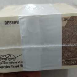 Alternative view of 000001 lower number 2025 pack rim 10 Rupees RBI Governor Sanjay Malhotra Sealed 1000 note pack rim