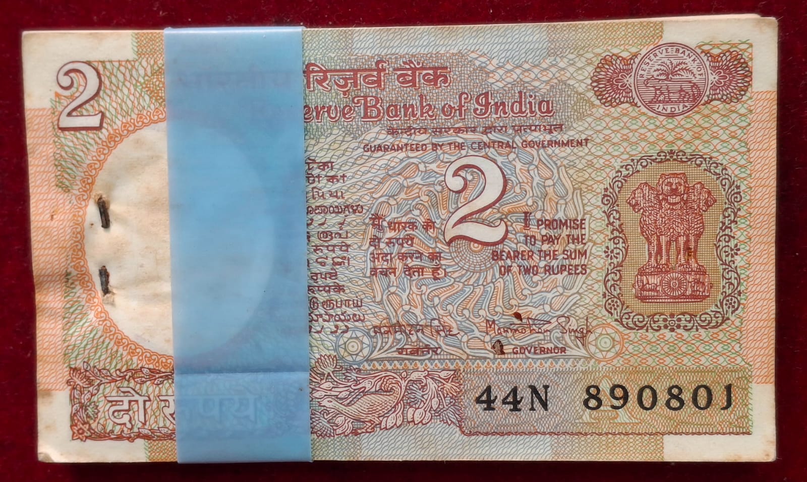 2 RUPEES SATELLITE GOVERNOR MANMOHAN SINGH RARE SERIAL PACKET WITH DOUBLING NUMBER 890890