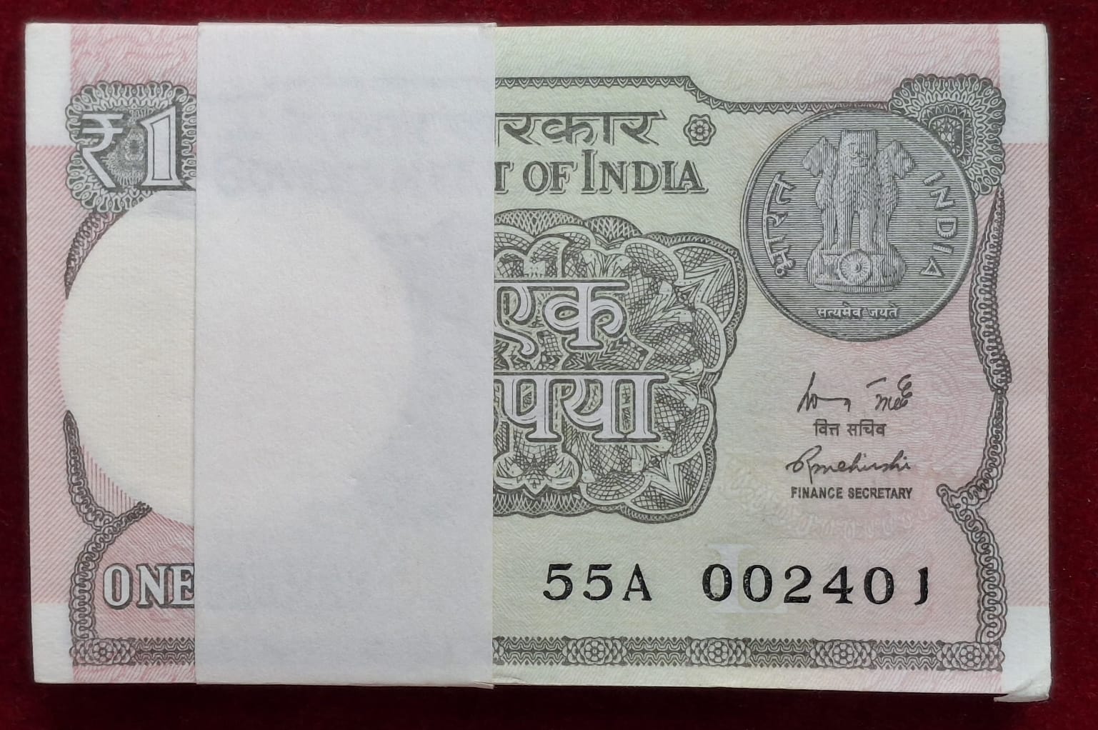 1 RUPEES 2015 GOVERNOR RAJIV MEHRISHI RARE GEM UNC SERIAL PACKET WITH LOWER NUMBER 002401 - 002500