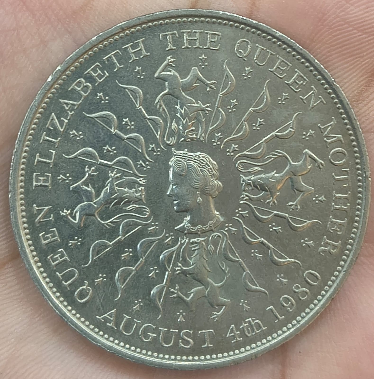 United Kingdom 25 New Pence 1980 - Elizabeth II Queen Mother RARE COIN #A-481