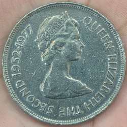 Alternative view of Guernsey 25 Pence 1977- Elizabeth II Silver Jubilee RARE COMMEMORATIVE RARE COIN #A-482