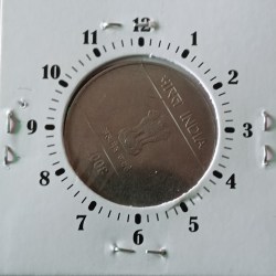 Alternative view of Two Rs FSS 2'o Clock Error Coin 2008 Year Calcutta Mint RBI Mistake Error Coin