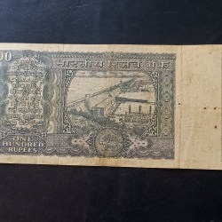 Reserve Bank of India Denominaton 100₹ Governor k.r puri Same and similar piece available