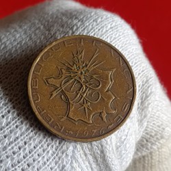 Alternative view of 10 Francs Republic of France Rare Cooper Coin 1975or 1976 Year 2 Pcs Given