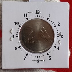 Alternative view of Two Rs FSS 2"o Clock Error Scare Coin 2009 Year Noida Mint RBI Mistake Coin