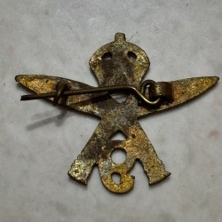 Alternative view of 9th Regiment Bengal Gurkha Rifles Badge