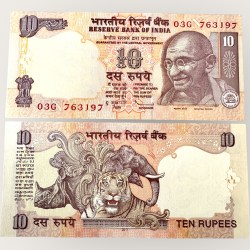 D 88 Rs 10 India Banknote Signature series Signed by D Subharao Inset N 2011 Issue Unc Unique and Rare