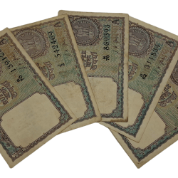 One Rupee Old BIG COIN Year 1963 L.K JHA Mixed Lot 5 Notes are in Collectable Grades.
