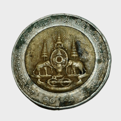 Alternative view of THAILAND Bi-Metal 10 BAHT King RAMA 2 Different Coins Set are in Used Conditions.