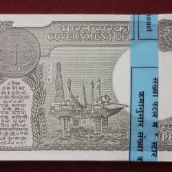 Alternative view of 1 RUPEES 2018 GOVERNOR SUBHASH GARG GEM UNC SERIAL PACKET WITH FANCY NUMBER ENDING 786 + 1 NOTE STAR*
