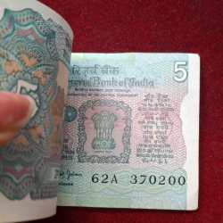 Alternative view of 5 Rupees Tractor Governor Bimal Jalan Rare ( 100 Notes) Serial Packet
