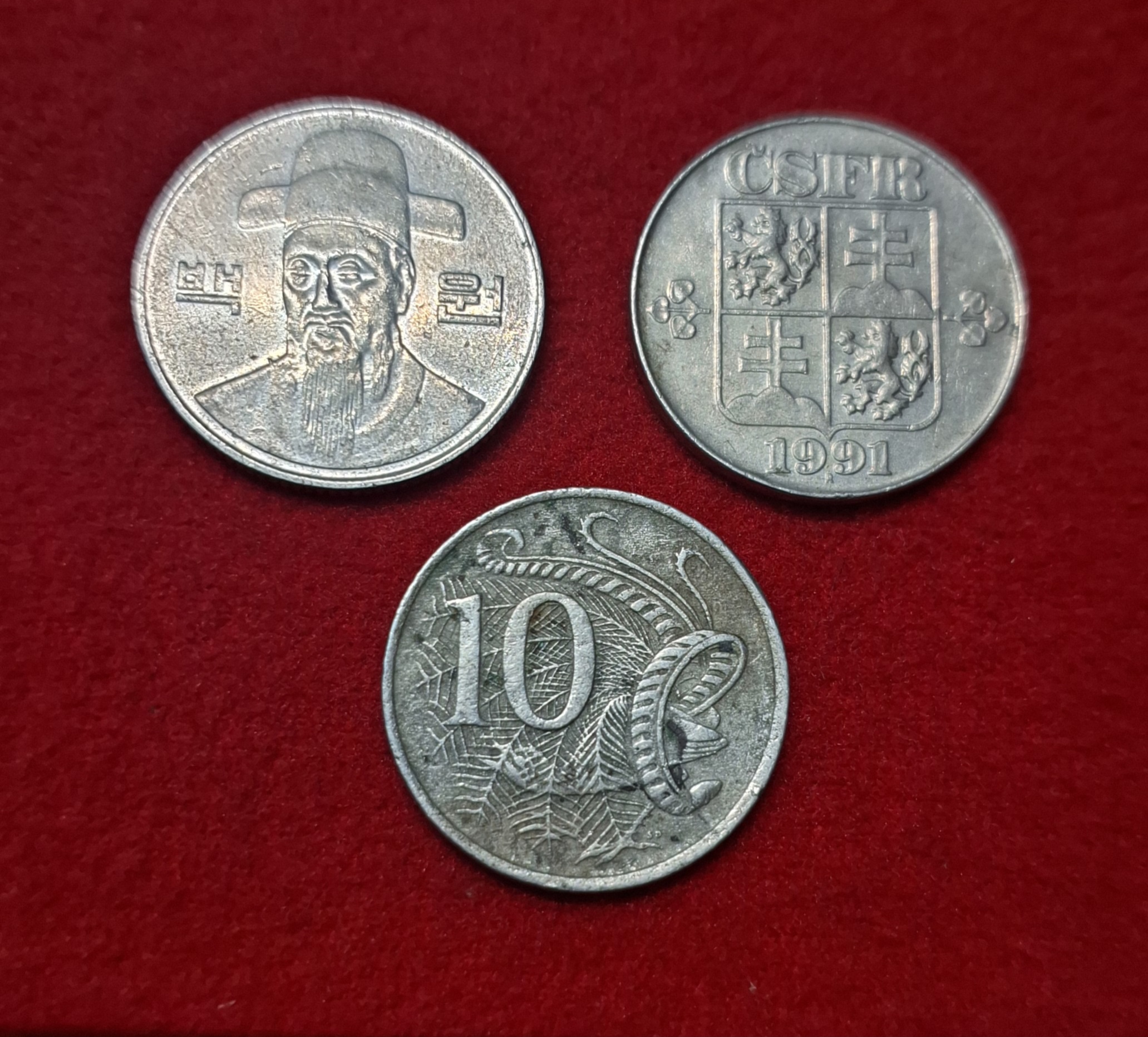 3 FORIGN COINS SET - Image 2