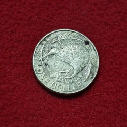 NEWZEALAND 1 DOLLAR COIN