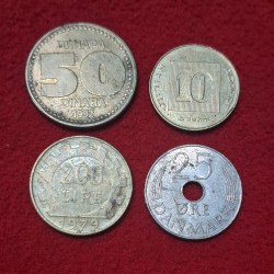 FOREIGN 4 COINS SET