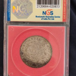 Alternative view of 1840 East india company victoria one ruppes ngs grading Bombay mint w.w.raised 28 berries grade coin 100% original coin
