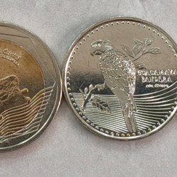 Colombia 5 pcs set gem unc 2 coin bymetalic beautiful set sku ( z 1306