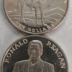 Liberia 10 Dollars 2001 Ronald Reagan unc crown size lowest price (sku z 1307)