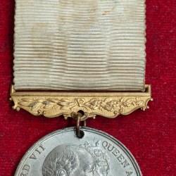 Edward vII qween alexandra coronation 1902 long live the king medal with original riban