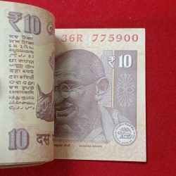 Alternative view of Ten Rs Old Rare Gandhi Bundle Governor D.Subbarao Gem Unc Condition 2012 Year 775801