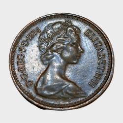 Alternative view of GREAT BRITAIN Bronze ONE NEW PENNY Year 1974 Queen ELIZABETH-II in High AUNC Grade.