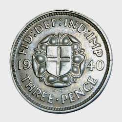 GREAT BRITAIN Silver THREE PENCE Year 1940 King GEORGE-VI in High AUNC Grade.