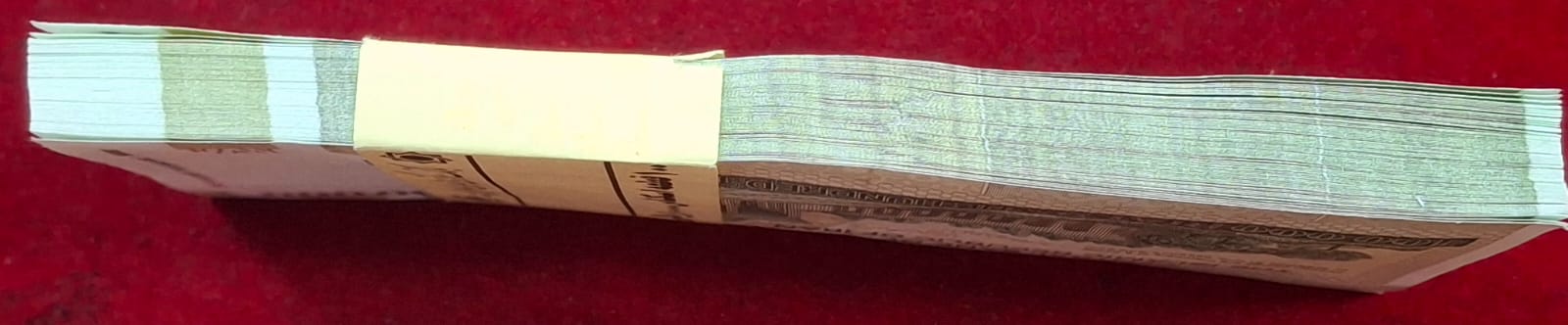 Iran 100 000 Rials Ruhollah Khomeini RARE GEM UNC (100 NOTE) SERIAL PACKET - Image 3