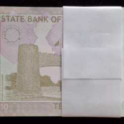 Alternative view of PAKISTAN 10 RUPEES 2025 GEM UNC RARE (100 NOTE) SERIAL PACKET