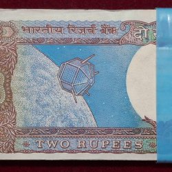 Alternative view of 2 RUPEES GOVERNOR AMITABH GHOSH RARE 100 NOTE SERIAL PACKET