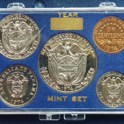 Alternative view of Panama, 5 coin Proof set, 1974, Condition as per image.