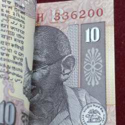 Alternative view of 10 RUPEES GOVERNOR BIMAL JALAN ( R INSERT) UNC RARE( 100 NOTE )SERIAL PACKET