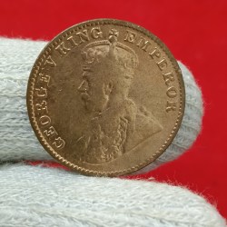 Alternative view of George V One Quarter Anna 1924 Year Scare Coin Bombay Mint Good Condition