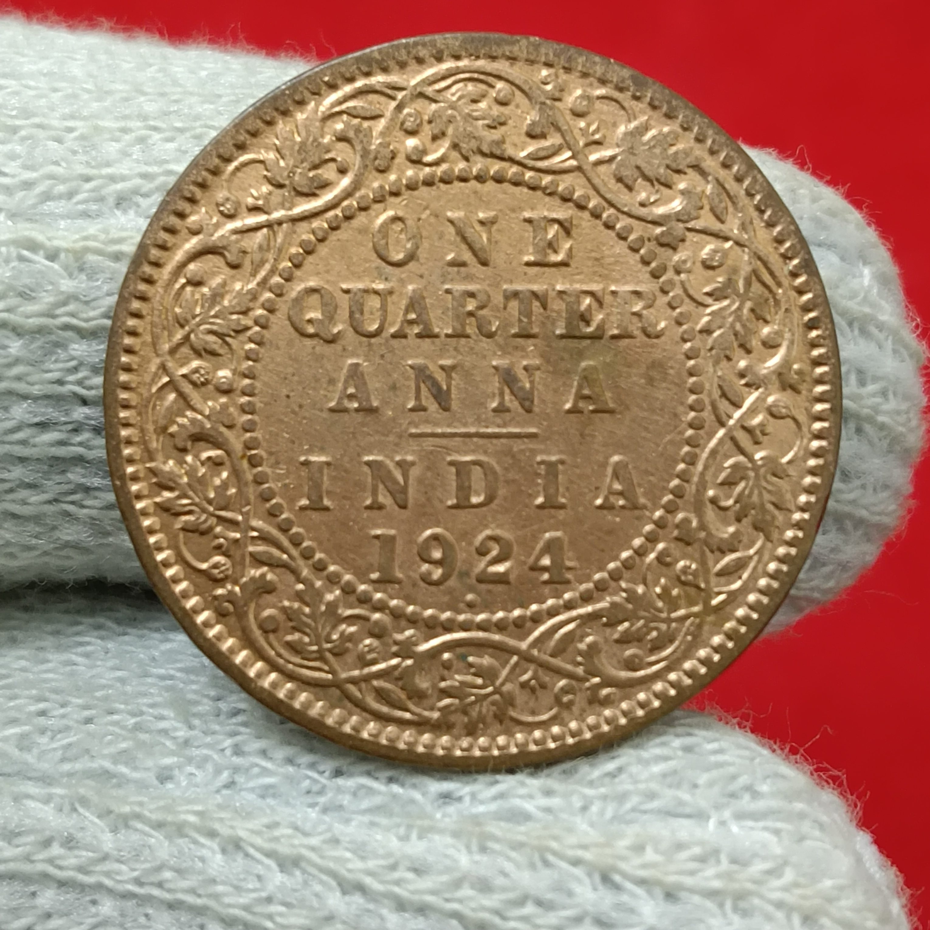 George V One Quarter Anna 1924 Year Scare Coin Bombay Mint Good Condition