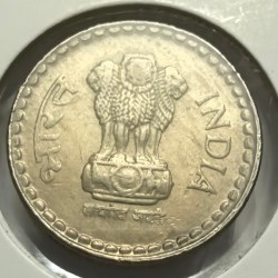 Alternative view of 5 Rs 2004 Hyderabad Mint Copper Nickel Coin UNC Rare