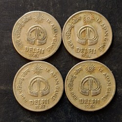 Alternative view of Republic India Denominaton 25 paisa Metal copper nickel Backside of Asian games Delhi Same and similar set are available
