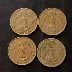 Republic India Denominaton 2₹ Metal coper nickel Supreme court of India Same and similar set are available