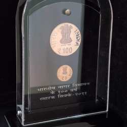 Alternative view of 100 YEARS OF CIVIL AVIATION IN INDIA-2011 ( 2 COINS SET ) V. I .P SET EXTREMELY RARE