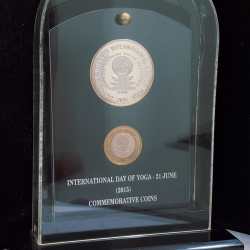 INTERNATIONAL DAY OF YOGA 21 JUNE - 2015 ( 2 COINS SET ) V. I .P SET EXTREMELY RARE