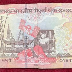 Alternative view of 1000 RUPEES GOVERNOR Y.B REDDY ( PLAIN INSERT 2006) PEN MARKE RARE NOTE