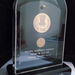 Alternative view of 100 YEARS OF INDIAN COUNCIL OF MEDICAL RESEARCH-2011 ( 2 COINS SET ) V. I .P SET EXTREMELY RARE ( NORMALLY MIRROR BROKAGE)