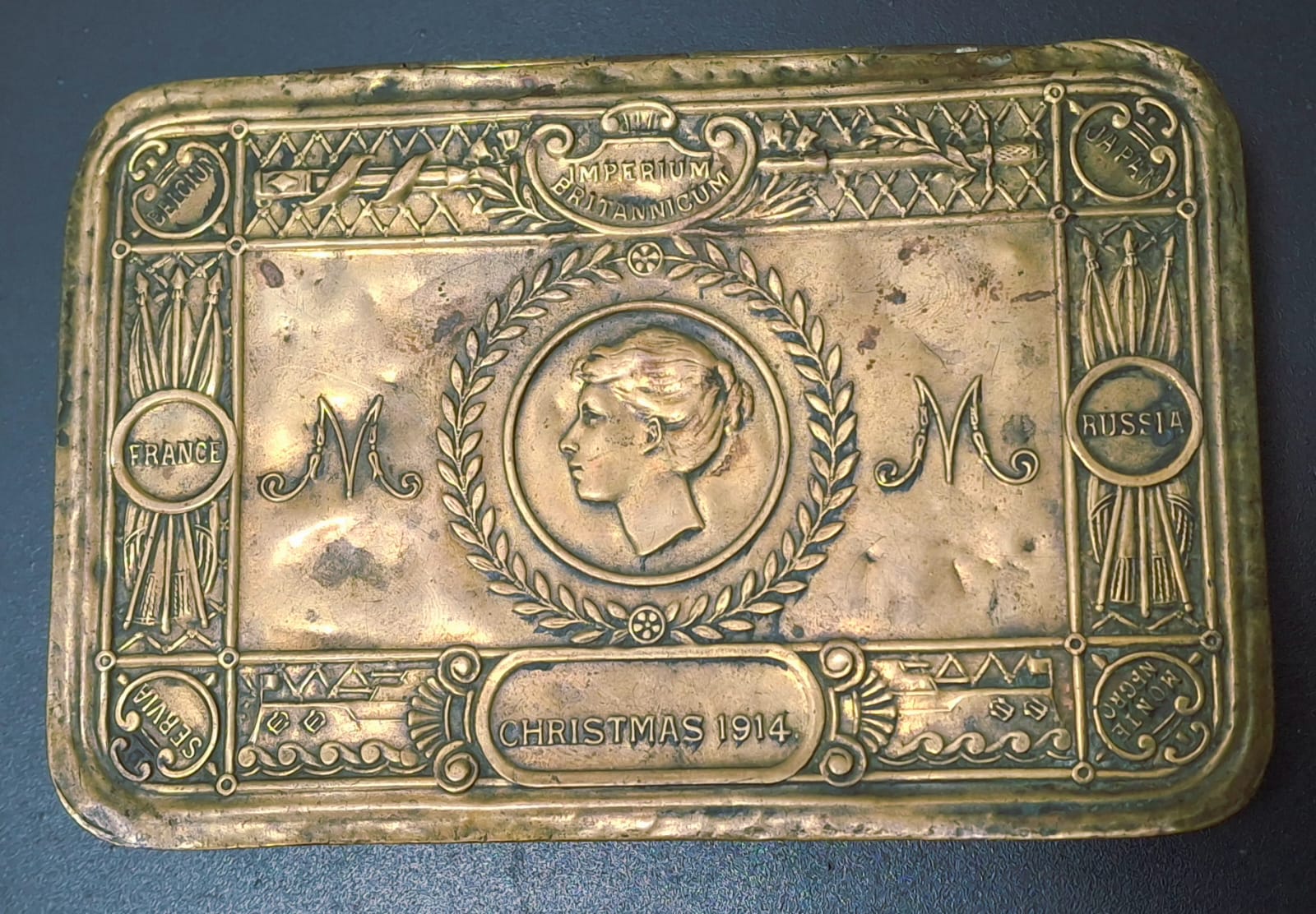 BIRTISH- INDIA BISCUIT BOX 1914 VERY RARE 100% OLD ORIGINAL