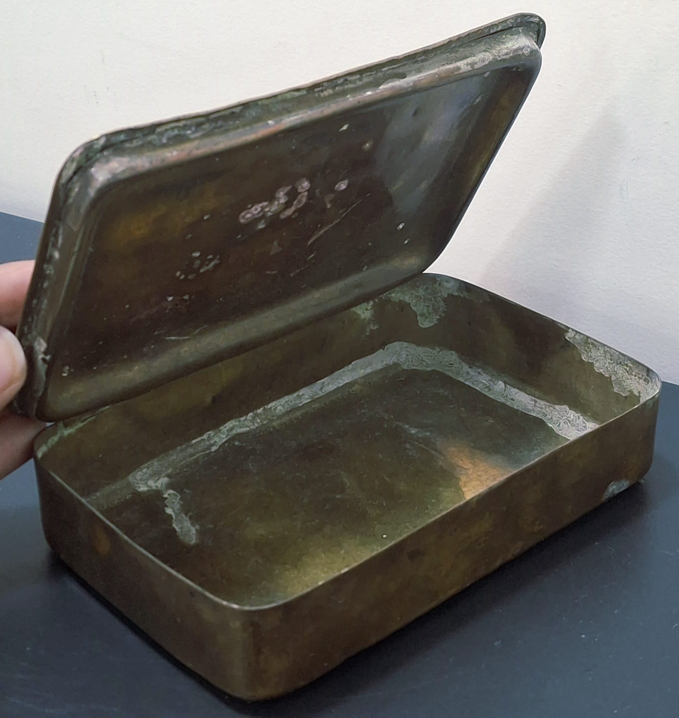 BIRTISH- INDIA BISCUIT BOX 1914 VERY RARE 100% OLD ORIGINAL - Image 4