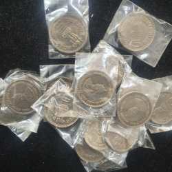 Alternative view of MAHATMA BASAVESHWARA 5 RUPEES COOPER NICKEL UNC CONDITION (2 PCS LOTT)#N-348