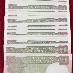 Alternative view of 1 RUPEES (50 PCS LOTT) MIX YEARS GOVERNOR 2015-2020 RARE NOTE UNC #SKU-604