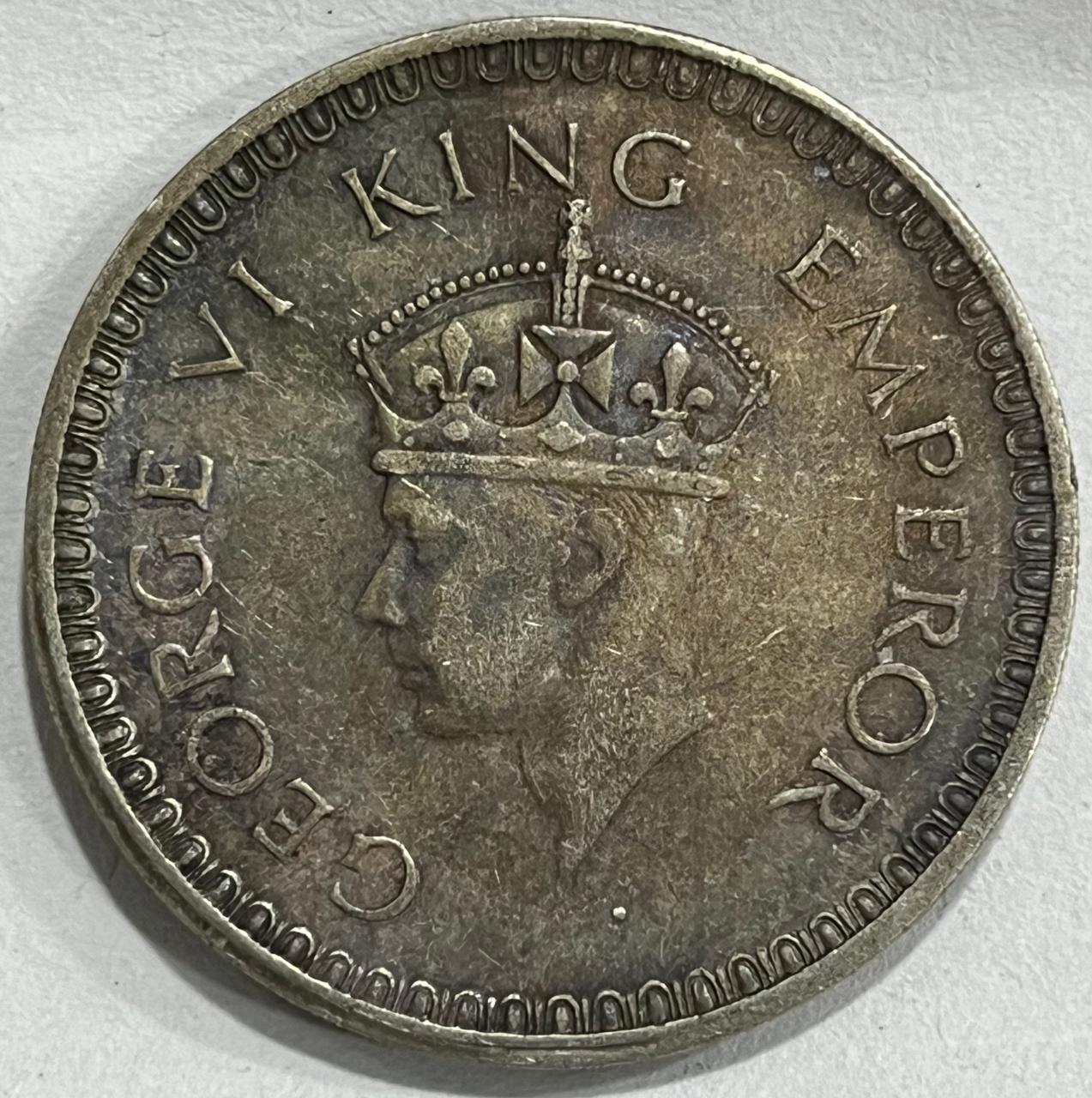 India - British 1 Rupee - George 1943 RARE DATE George VI RARE SILVER COIN #S-13 - Image 2