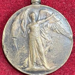 Alternative view of THE GREAT WAR FOR CIVILIS ATION 1914-1919 RARE MEDAL #S-69