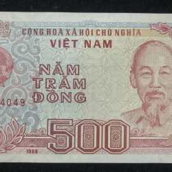 VIETNAM 500 NAMTRAM DONG UNC BANK NOTE