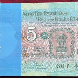 5 RUPEES TRACTOR ISSUE GOVERNOR C.RANGARAJAN RARE UNC (100 NOTE ) SERIAL PACKET